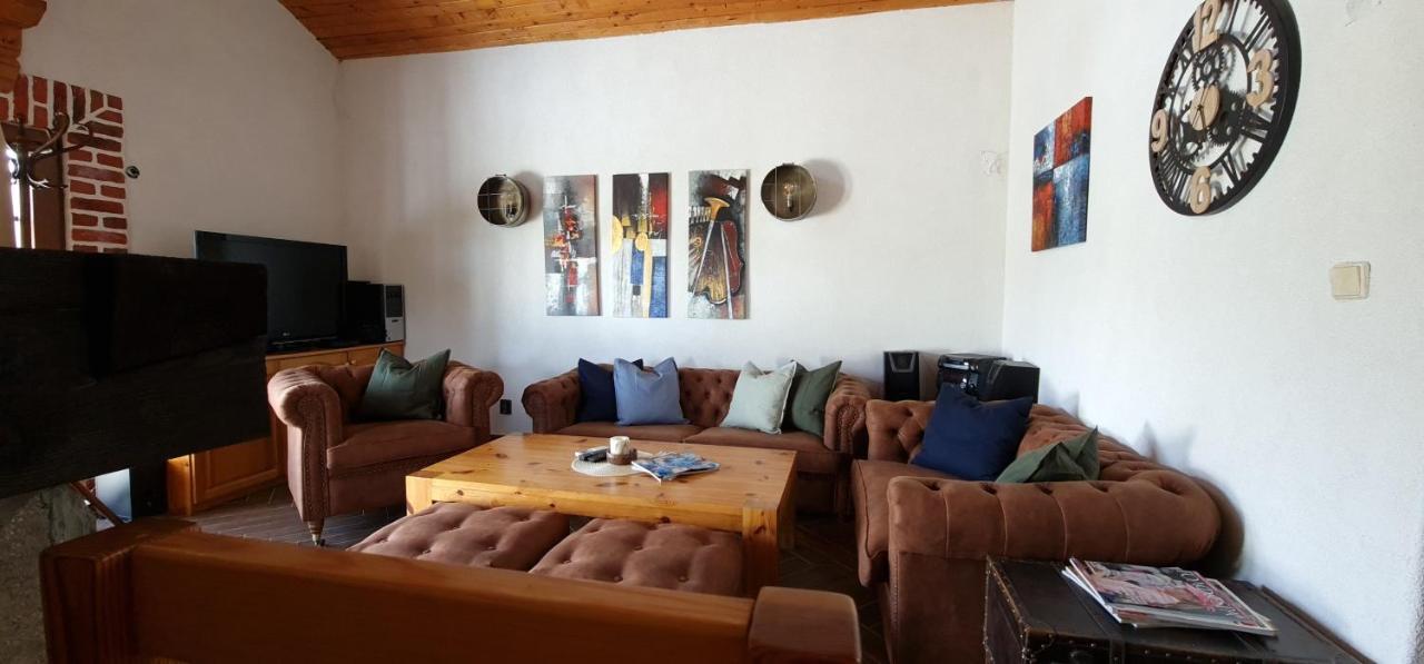Къща За Гости Каза Роза - Swiss Style Chalet Casa Rosa Guest House Kjustendil Exterior foto